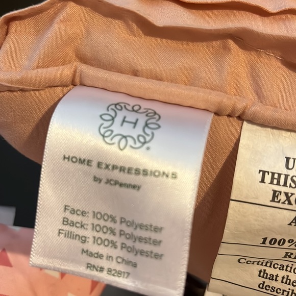 Set of Home Expressions Pillows and shams - Picture 8 of 8